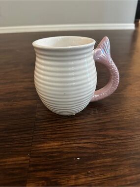Unk White Ceramic Mug with Pink Mermaid-Tail Handle